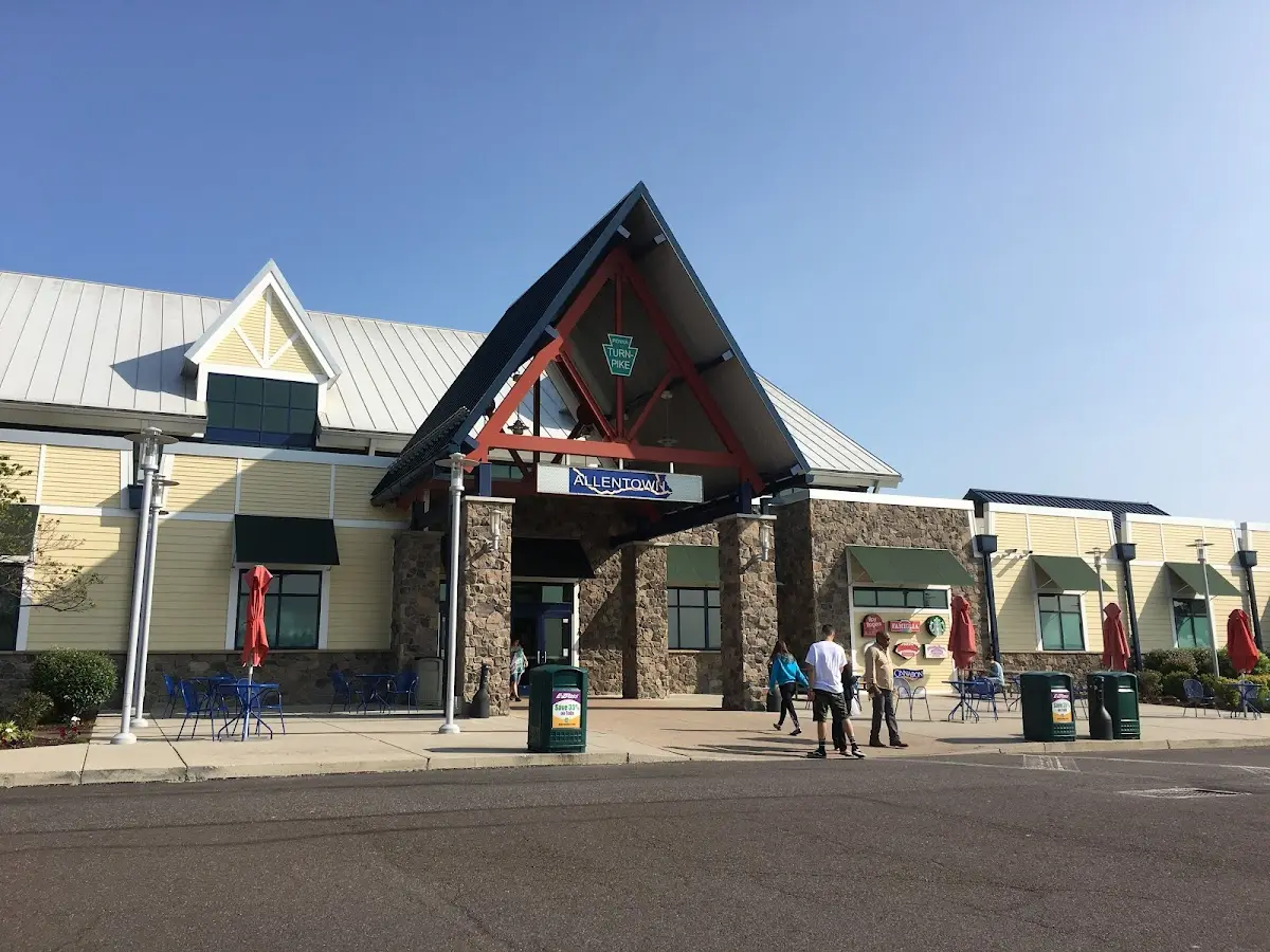Foto del servicio de asistencia Allentown Service Plaza