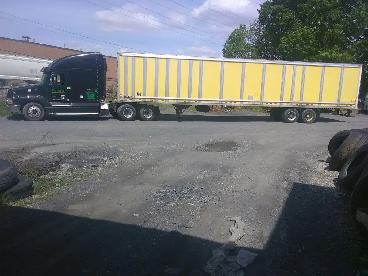 Foto del servicio de asistencia Service Tire Truck Center - Allentown, PA