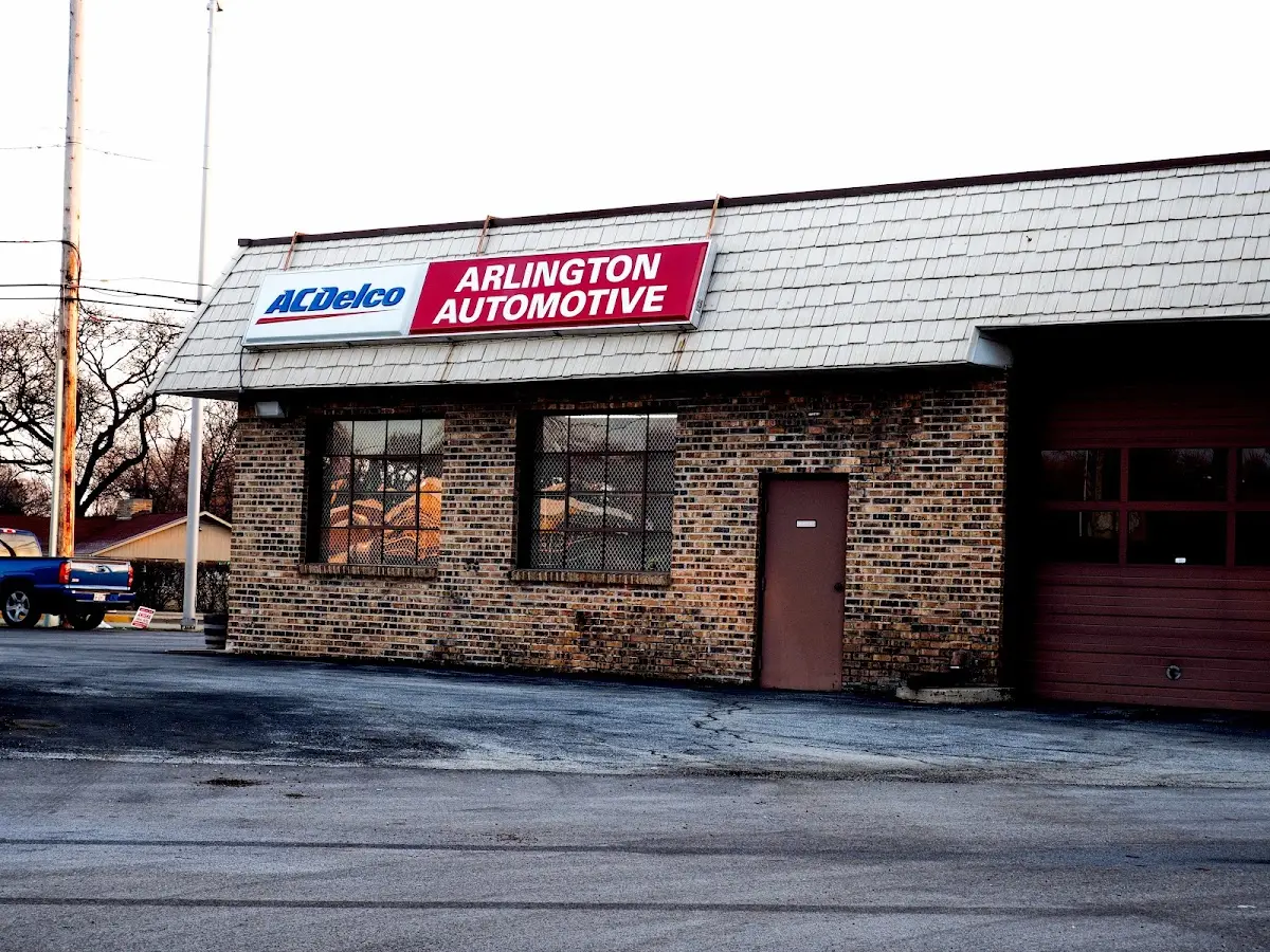 Foto del servicio de asistencia Arlington Automotive Services