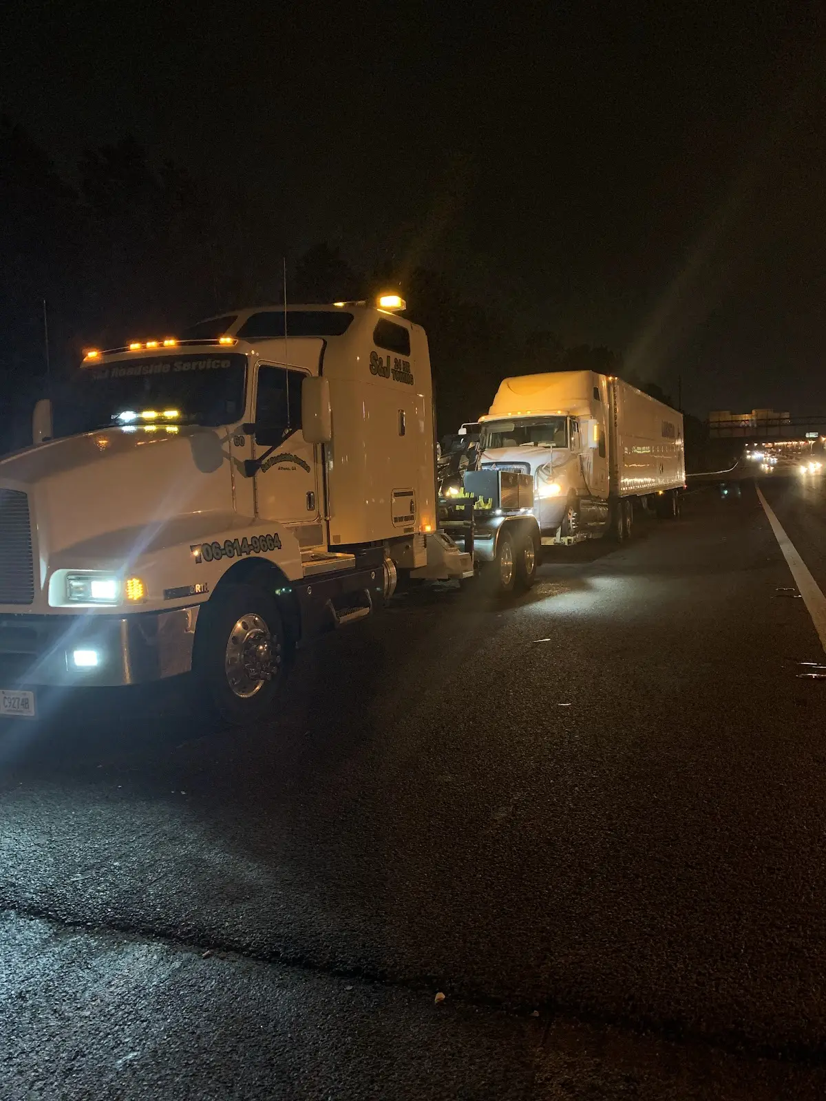 Foto del servicio de asistencia S&J Roadside Service