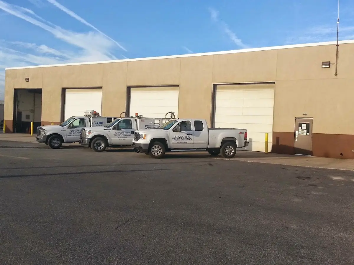 Foto del servicio de asistencia Service Tire Truck Center- Bethlehem, PA