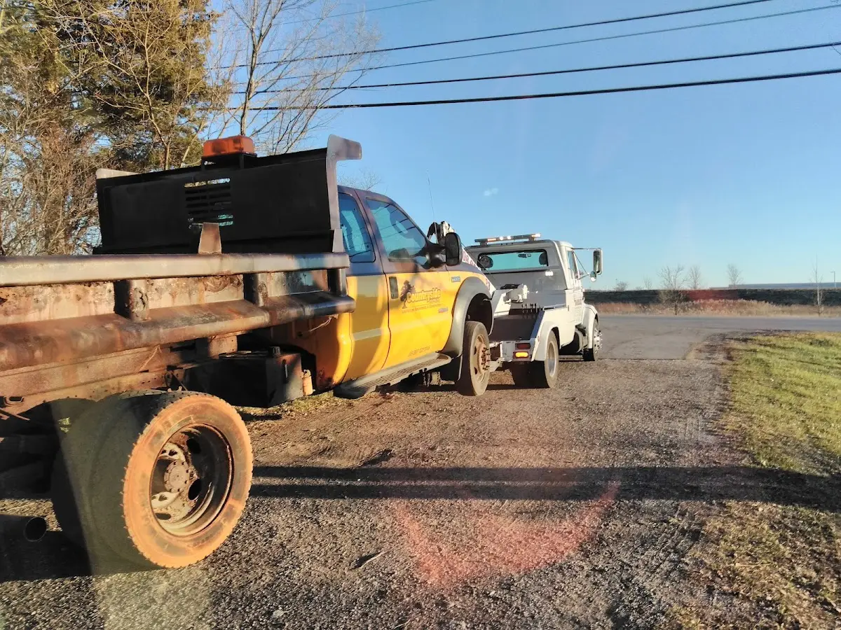 Foto del servicio de asistencia Saucedos Towing