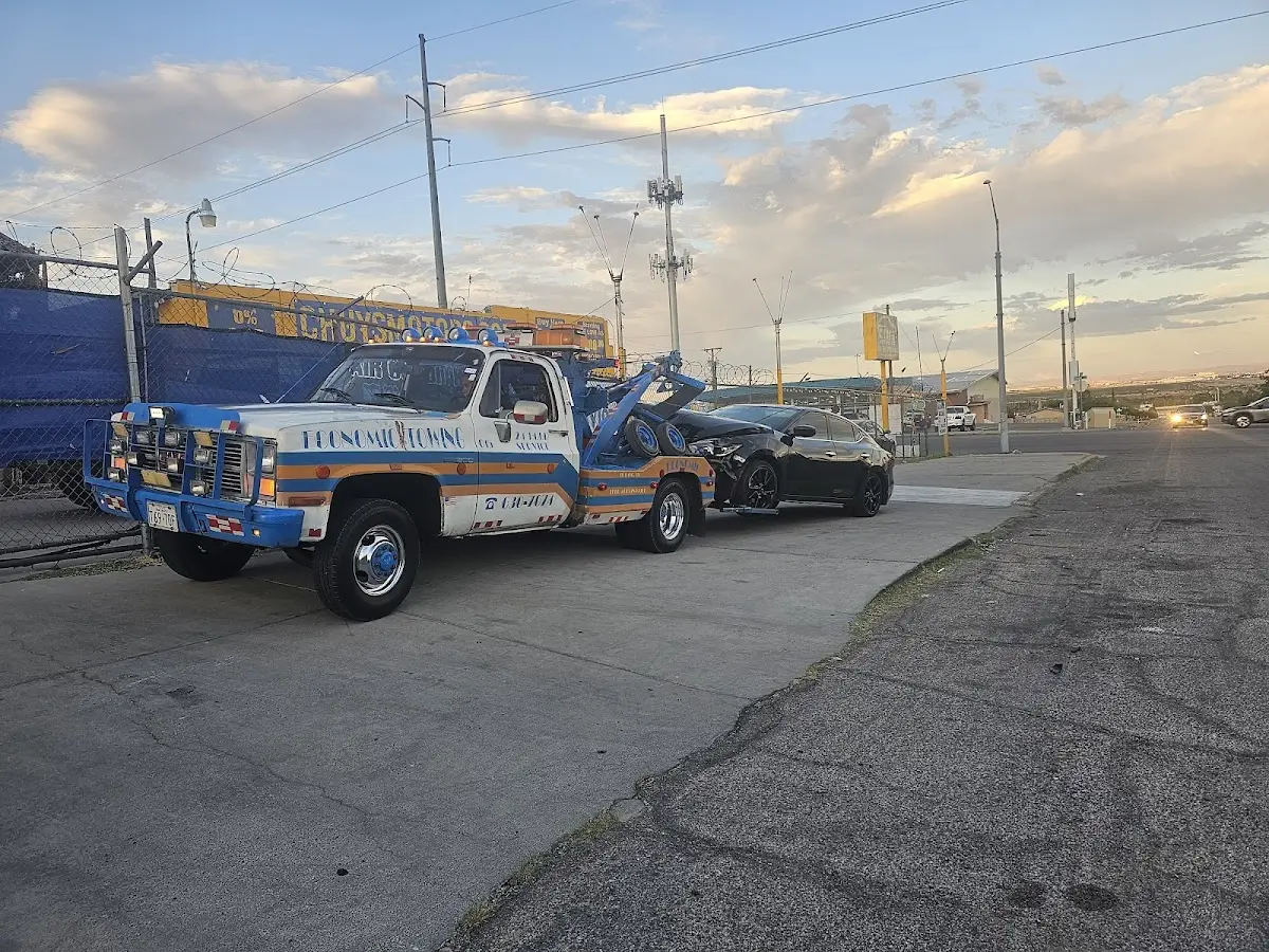 Foto del servicio de asistencia Economic Towing