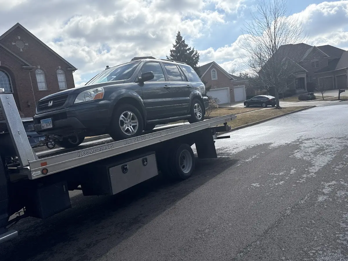 Foto del servicio de asistencia Towing Recovery Rebuilding Assistance Services