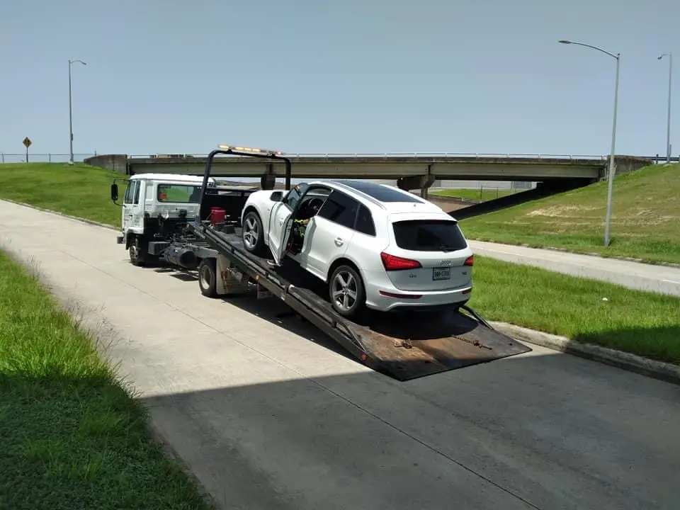 Foto del servicio de asistencia Cernosek Wrecker Service