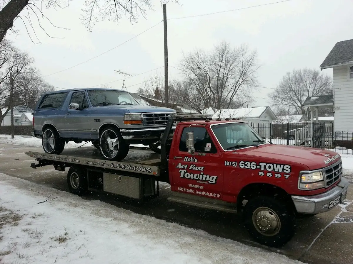 Foto del servicio de asistencia Robs Act Fast Towing
