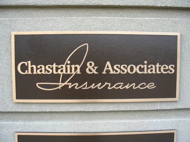 Logo de la compañía de seguros Chastain & Associates Insurance