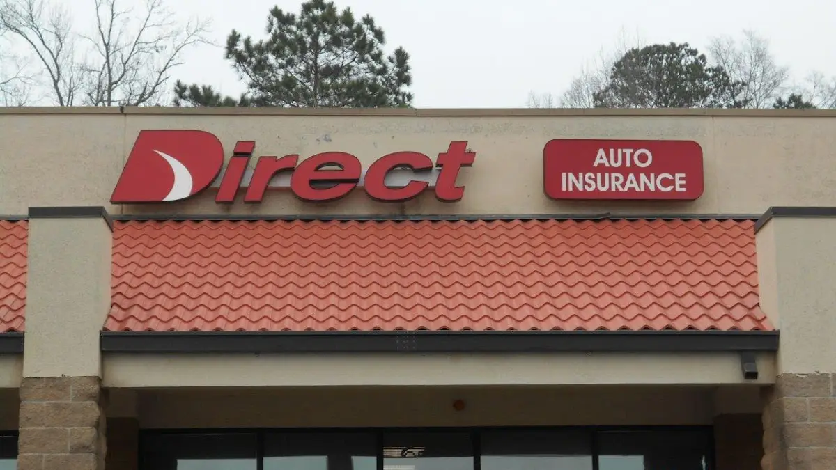 Logo de la compañía de seguros Direct Auto Insurance