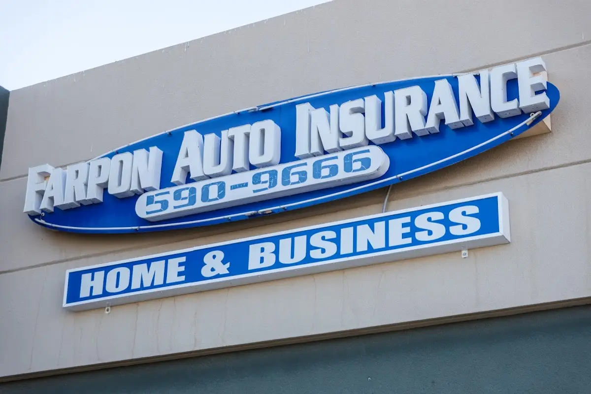 Logo de la compañía de seguros Farpon Auto Insurance