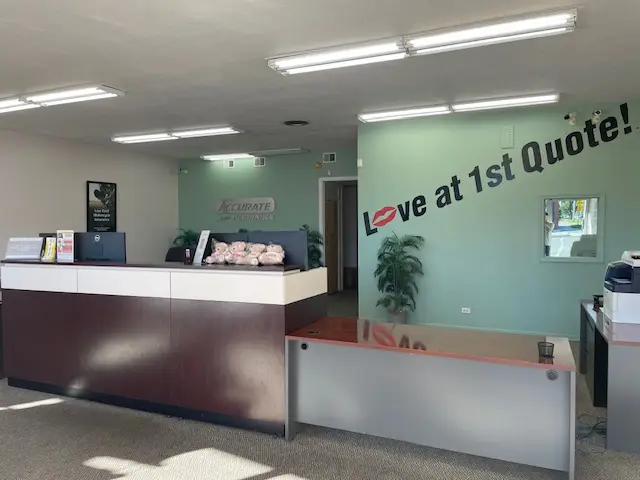 Logo de la compañía de seguros Accurate Auto Insurance