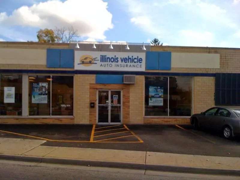 Logo de la compañía de seguros Illinois Vehicle Auto Insurance