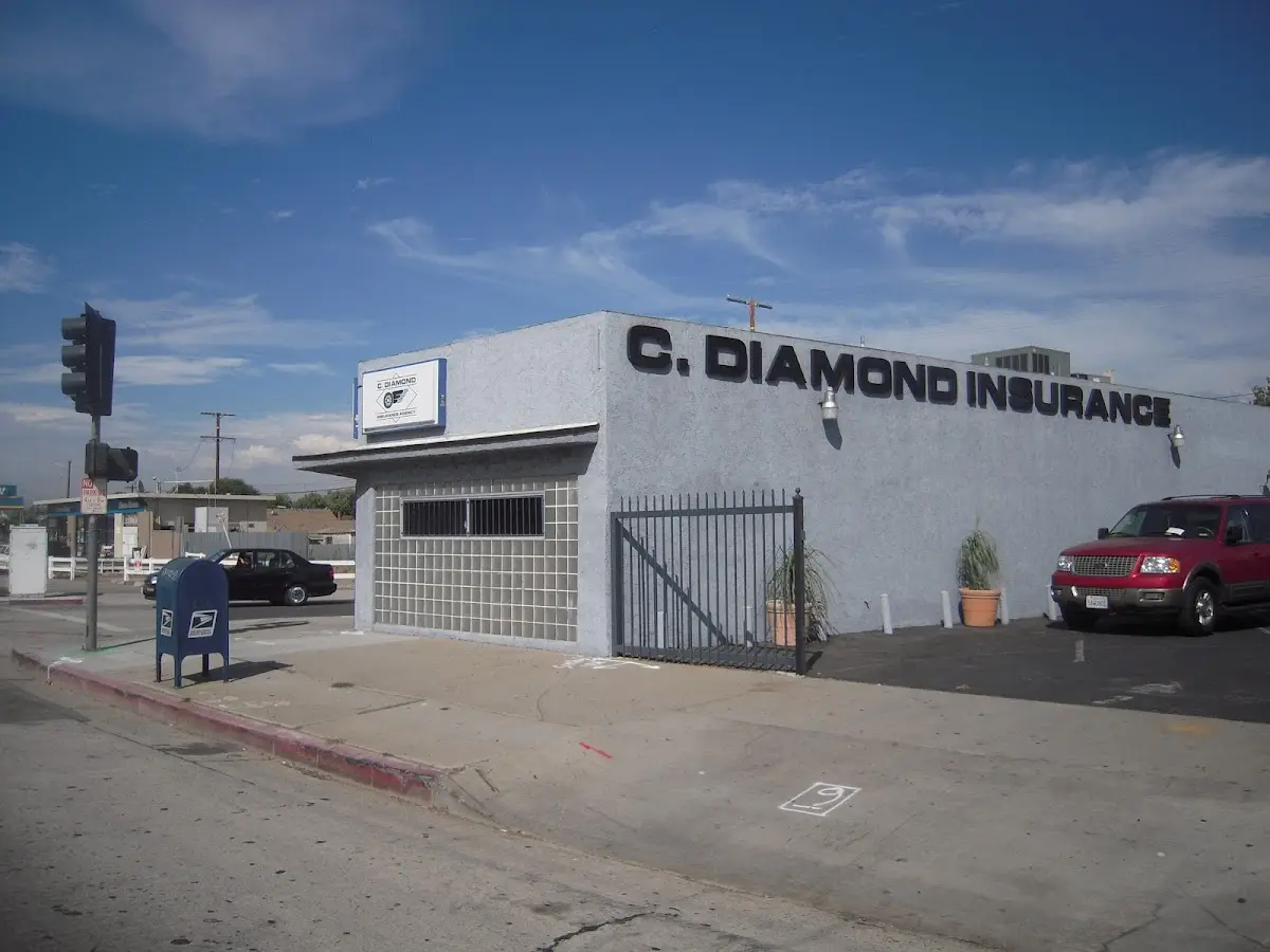 Logo de la compañía de seguros C. Diamond Insurance Agency