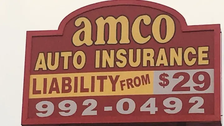 Logo de la compañía de seguros Amco Auto Insurance