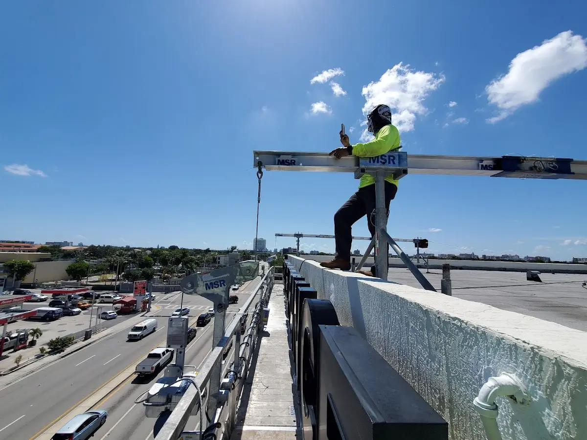 Logo de la compañía de seguros Del Toro Insurance