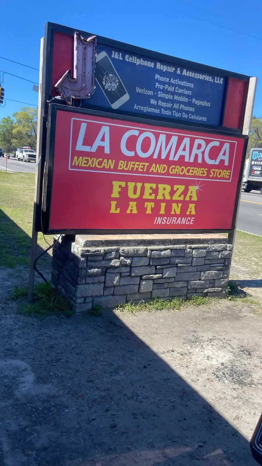 Logo de la compañía de seguros Fuerza Latina Insurance