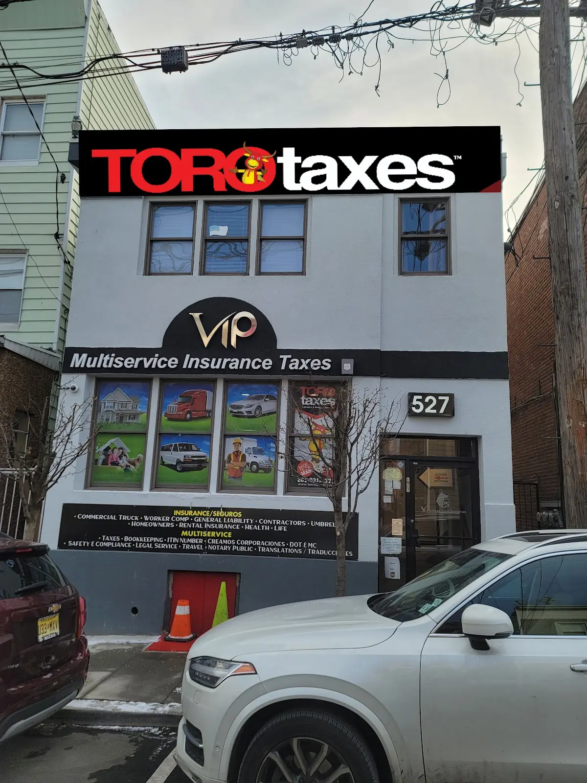 Logo de la compañía de seguros TORO TAXES UNION CITY & VIP INSURANCE