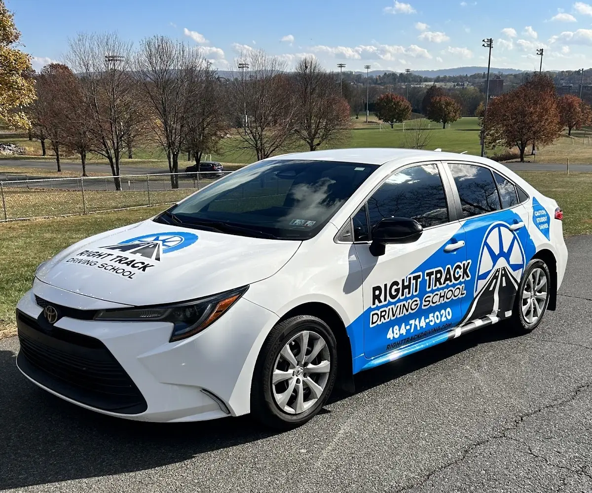 Foto de la escuela de manejo Right Track Driving School