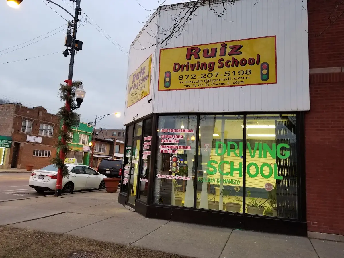 Foto de la escuela de manejo Ruiz Driving School