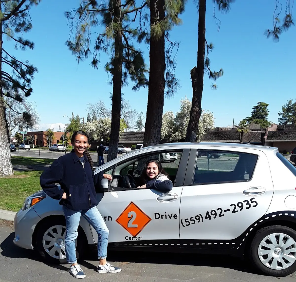 Foto de la escuela de manejo Learn 2 Drive Center LLC