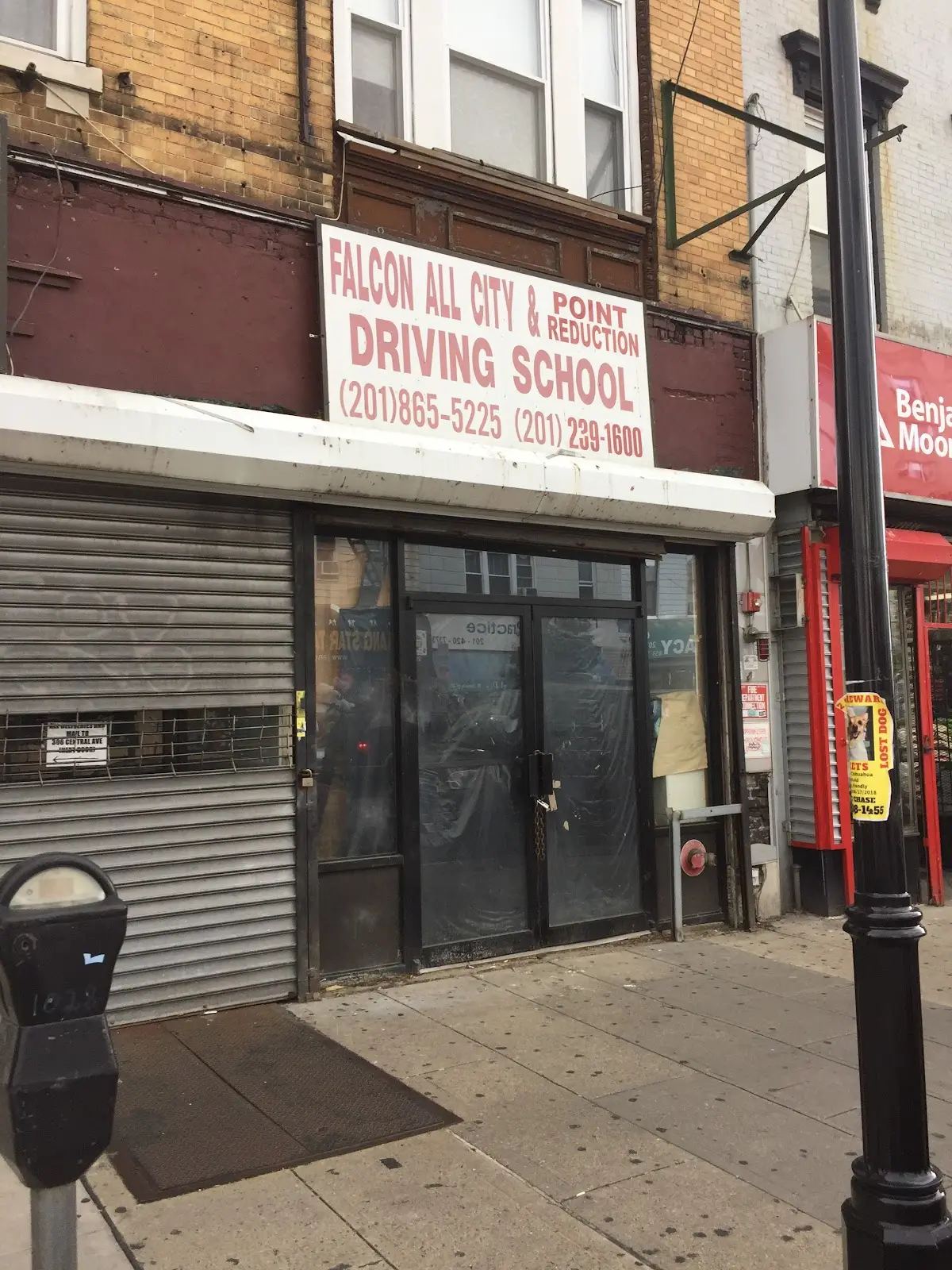 Foto de la escuela de manejo Falcon All City Driving School