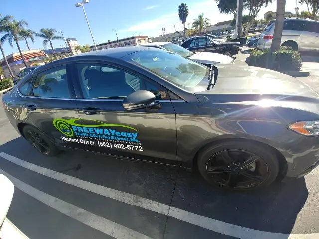 Foto de la escuela de manejo Freeway Easy Traffic and Driving School