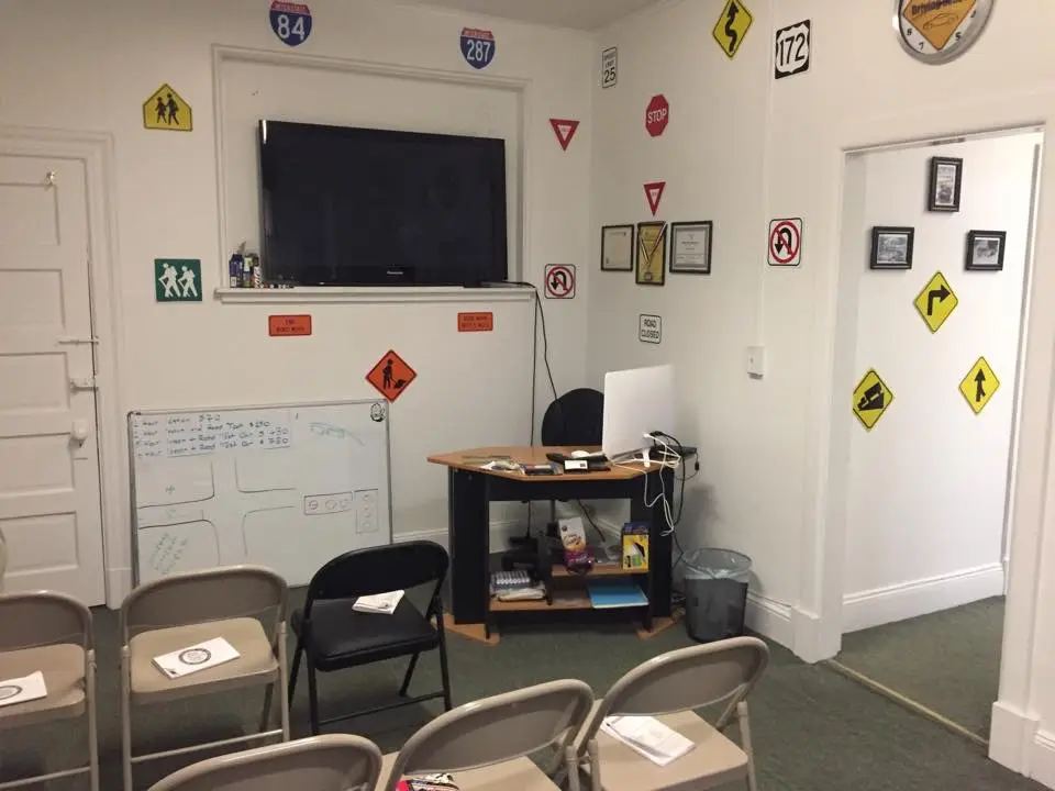 Foto de la escuela de manejo Adrians Driving School