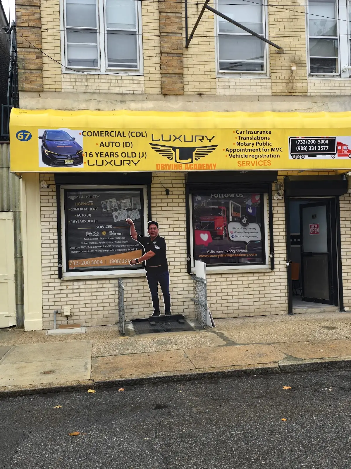 Foto de la escuela de manejo LUXURY DRIVING ACADEMY NEWARK