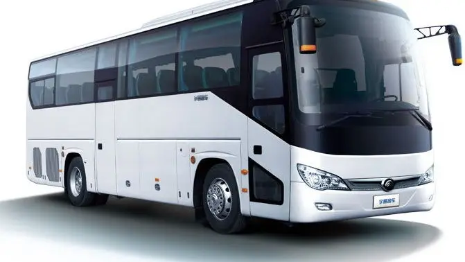 Foto de la escuela de manejo 卡车-巴士 商业驾校 bestway truck & bus cdl
