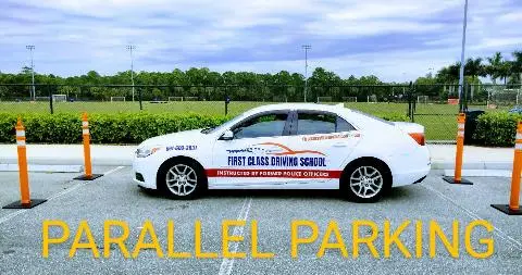 Foto de la escuela de manejo FIRST CLASS DRIVING SCHOOL