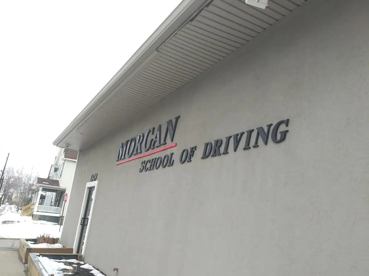 Foto de la escuela de manejo Morgan School of Driving Inc.