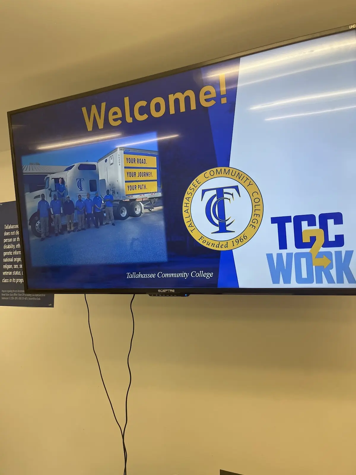 Foto de la escuela de manejo TCC Commercial Vehicle Driving